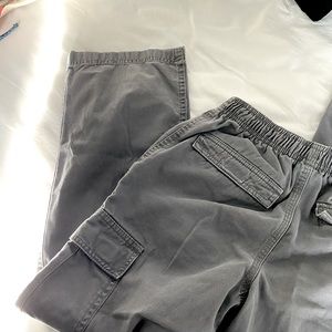 GREY CARGO PANTS- FLARE BOTTOM